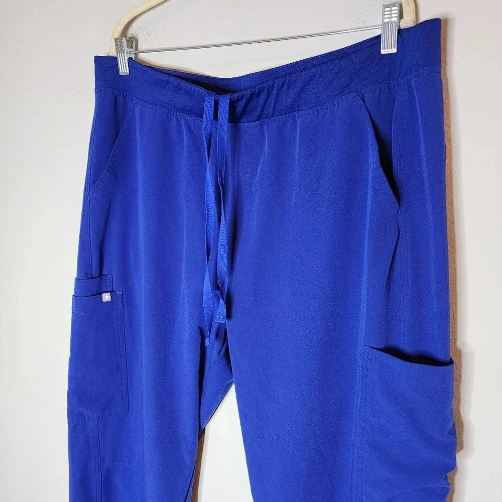 Figs blue piece